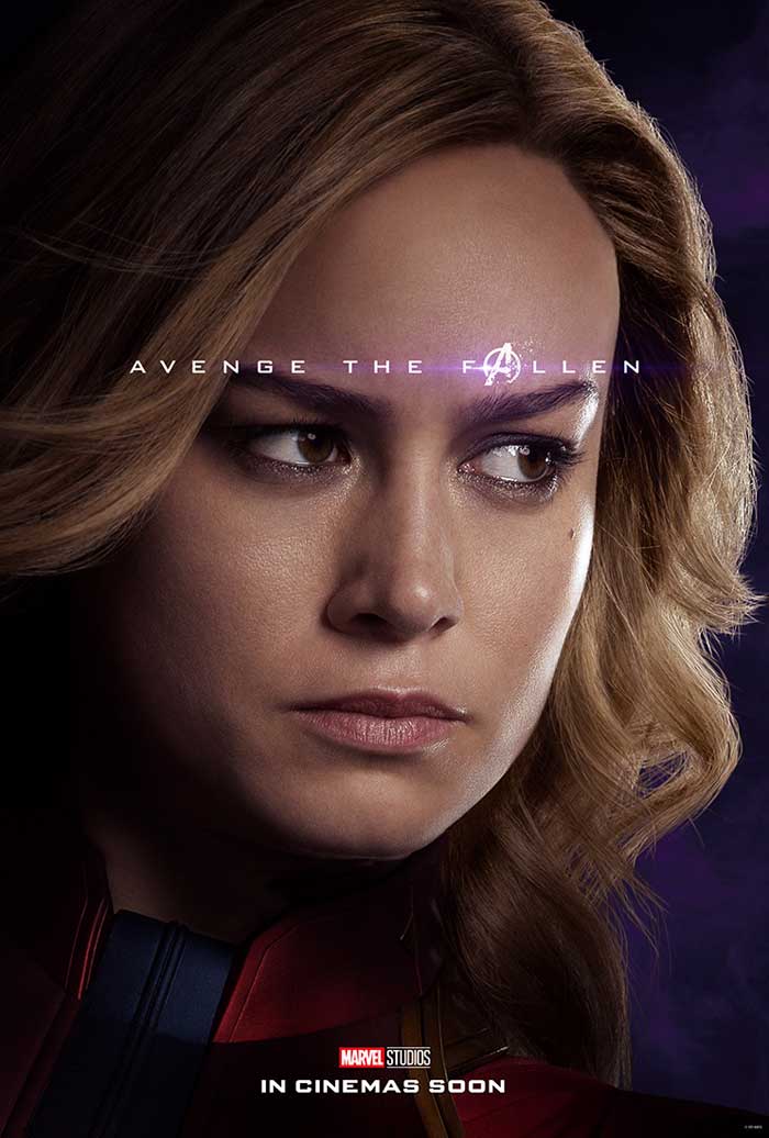  Vengadores  Endgame cartel de la película   de    Brie Larson es Capitana Marvel