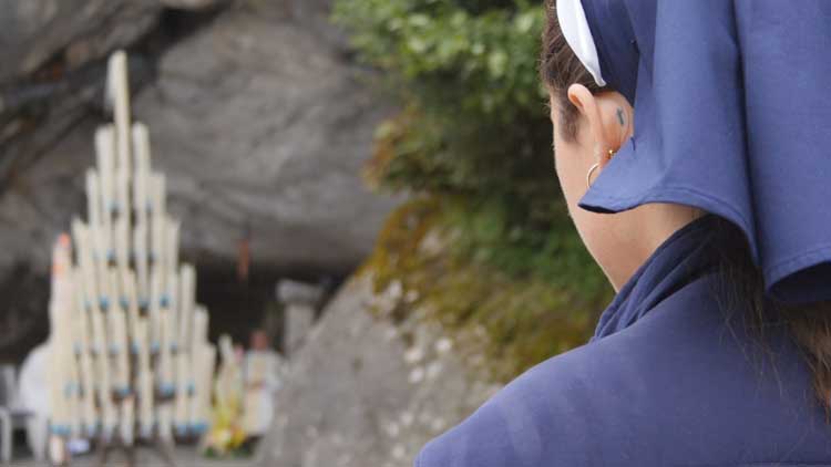 Hospitalarios, las manos de la Virgen
