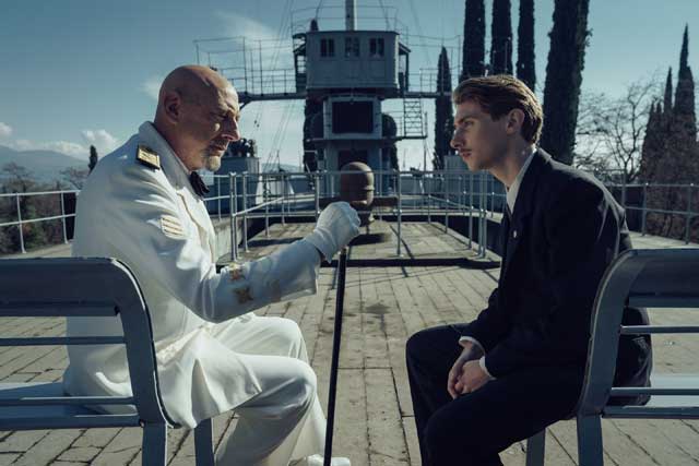 El poeta y el espía