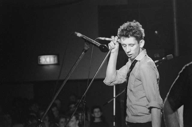Crock of gold: Bebiendo con Shane MacGowan