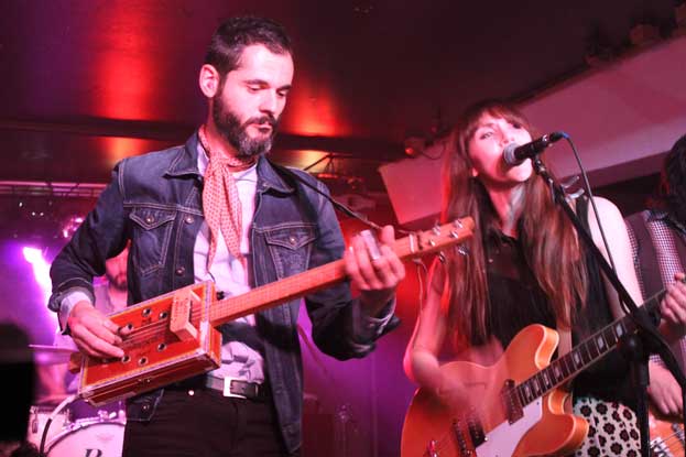 The Bright inicio gira Estados en León 1