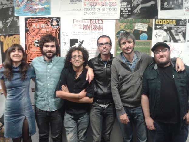 Xoel López en Ponferrada con su banda