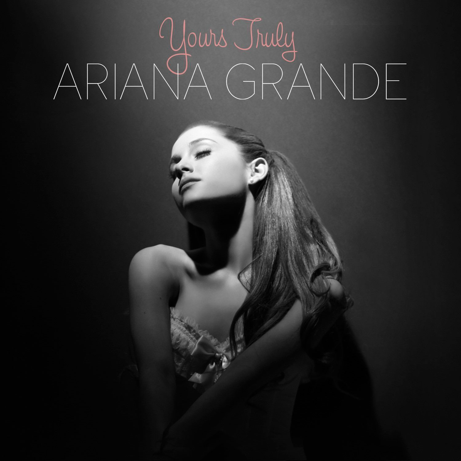 Ariana Grande: Yours truly, la portada del disco