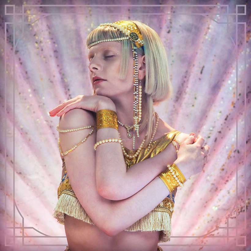 AURORA: Exist for love - portada