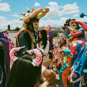 Cazzu: Latinaje - portada mediana