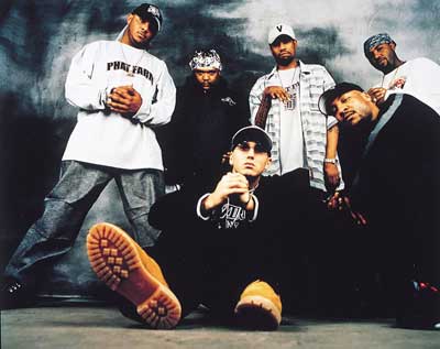 D12
