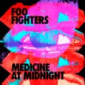 Foo Fighters: Medicine at midnight - portada reducida