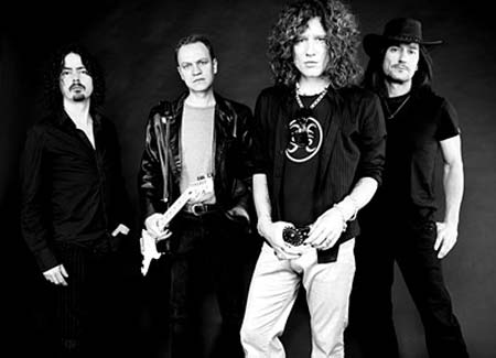 Héroes del silencio