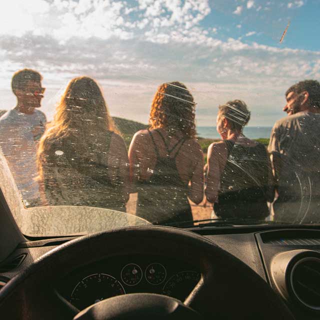 IZAL: Fotografías - portada