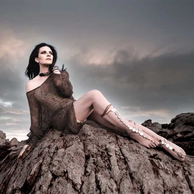 Laura Pausini: Mi historia entre tus dedos - portada