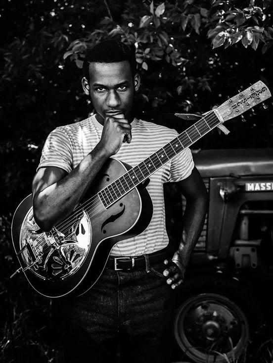 Leon Bridges