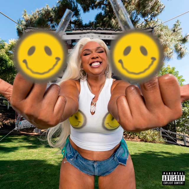 Lizzo: My face hurts from smiling - portada