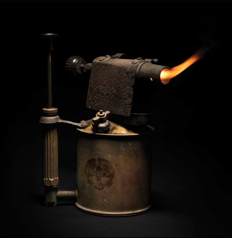 Los DelTonos: Fuego - portada