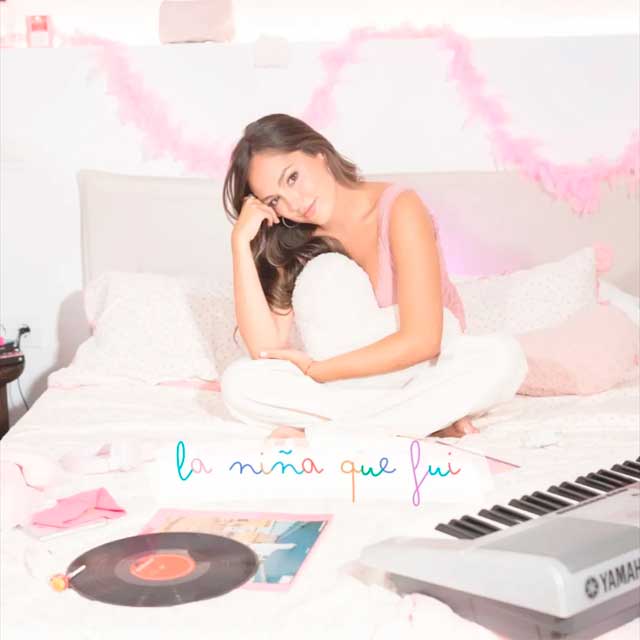 María Parrado: La niña que fui - portada