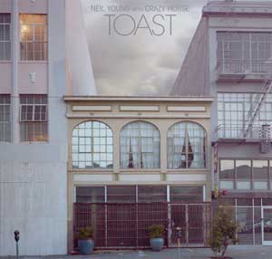 Neil Young: Toast - portada mediana