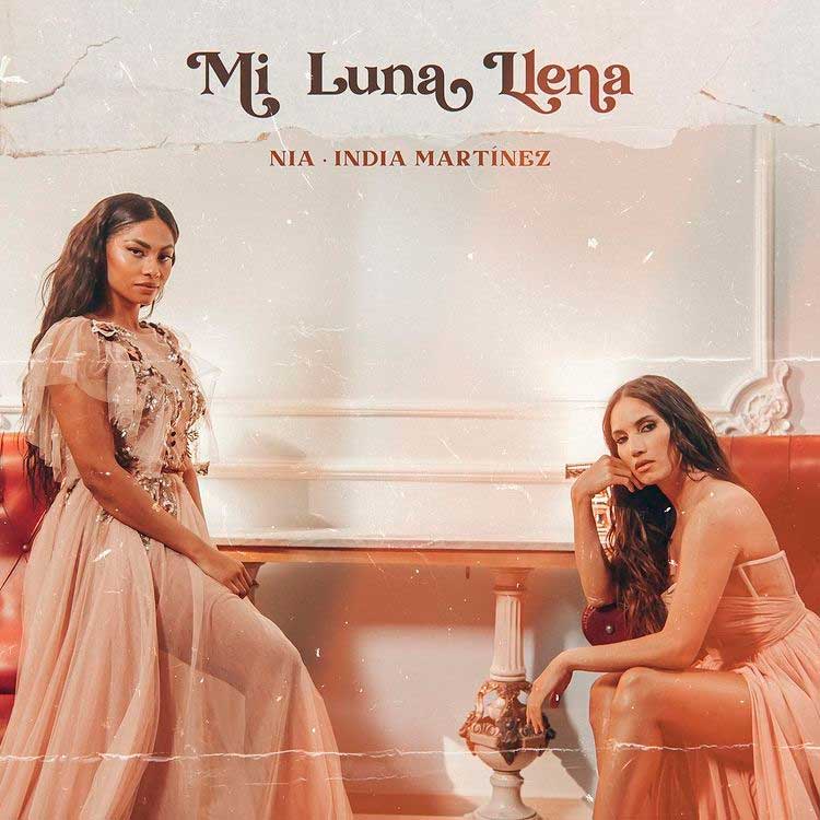 Nia con India Martínez: Mi luna llena - portada