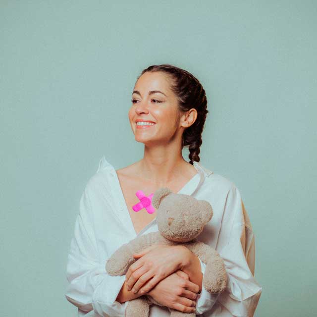 Sofía Ellar: Cosiendo y cantando - portada