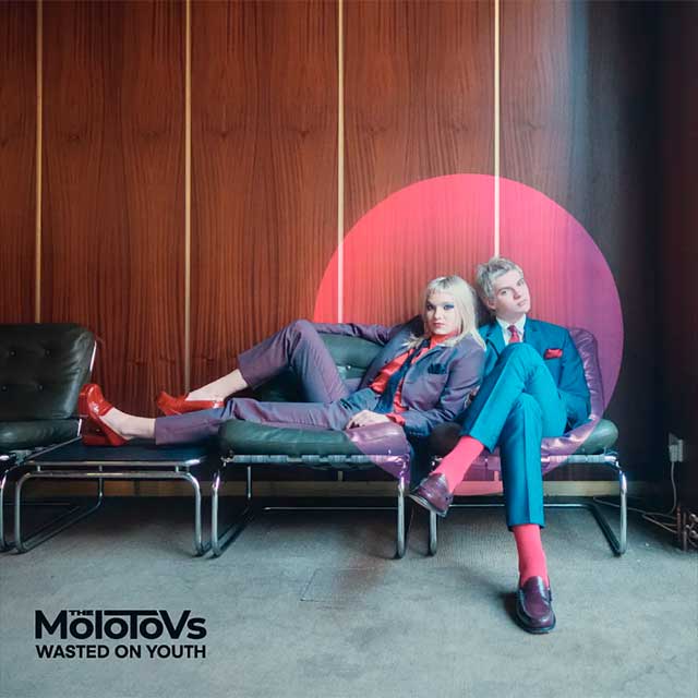 The Molotovs: Wasted on youth - portada