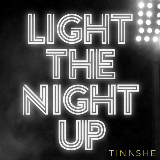 Tinashe: Light the night up - portada