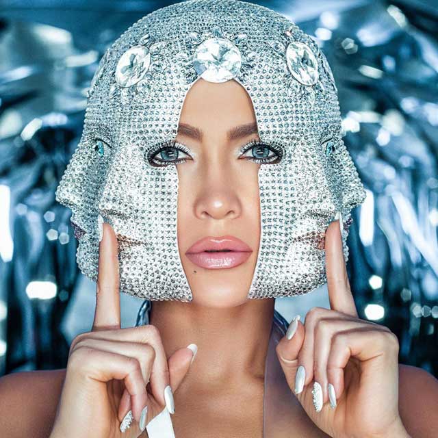 Jennifer Lopez con Steve Aoki y French Montana: Medicine - portada