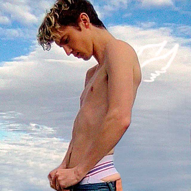 Troye Sivan: Angel baby - portada