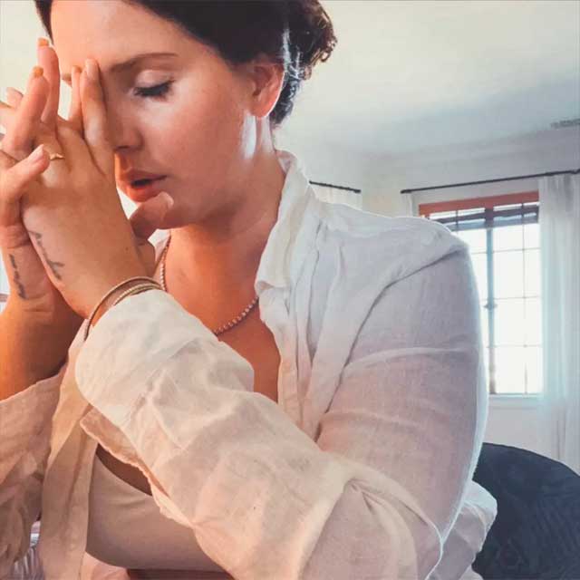 Lana Del Rey: Say yes to heaven - portada