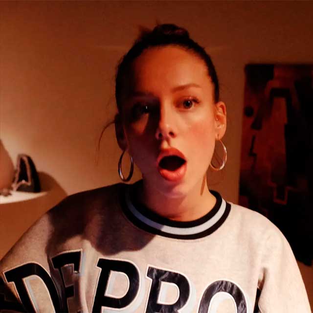 Dani Martín: Ester Expósito - portada