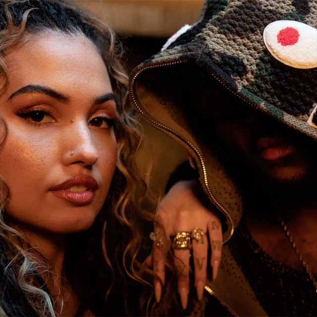 Mabel con King Promise: All over you - portada