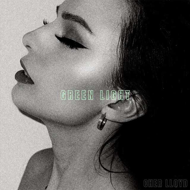 Cher Lloyd: Green light - portada
