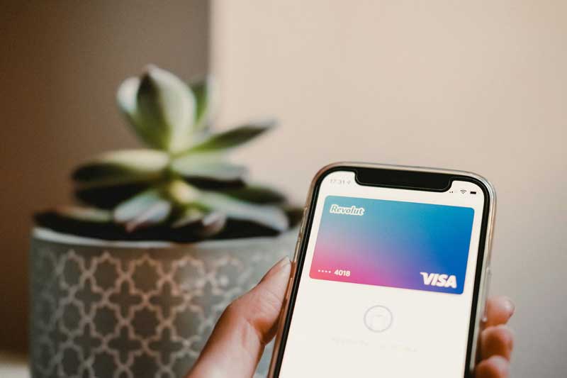VISA smartphone