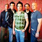 Train presentan For Me, It's You en directo