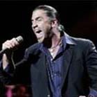 Alejandro Fernández triunfa en directo en España