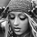 Christina Aguilera publica en junio Back to basics