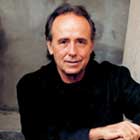 Serrat llena en sus conciertos en Barcelona