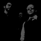 A la venta el primer disco de VYVIAN, Life in hysteria