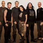 Within Temptation con Bruce Dickinson