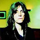 Las 12 versiones de Patti Smith al detalle