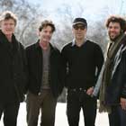 Cambio de salas para Crowded House en España