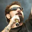 Se acerca el debut en solitario de Serj Tankian