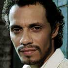 Marc Anthony trabaja en tres discos