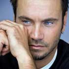 A contramano, nuevo single de Nek