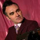 A Morrissey se le acumulan los problemas