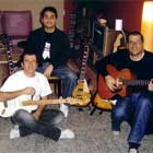 Taxi, gira Mirando atras