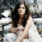 Kelly Clarkson lidera la Billboard 200