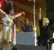 Cyndi Lauper y Arcade Fire comparten escenario