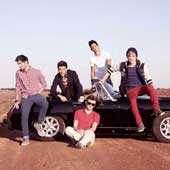 Auryn ficha por Warner Music Spain