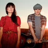 "Esperando un resplandor", nuevo single de Amaral