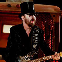 "Every single night" adelanta lo nuevo de Dave Stewart