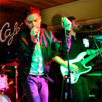 Miss Caffeina impone su ley en León