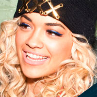 Rita Ora en "Cincuenta sombras de Grey"